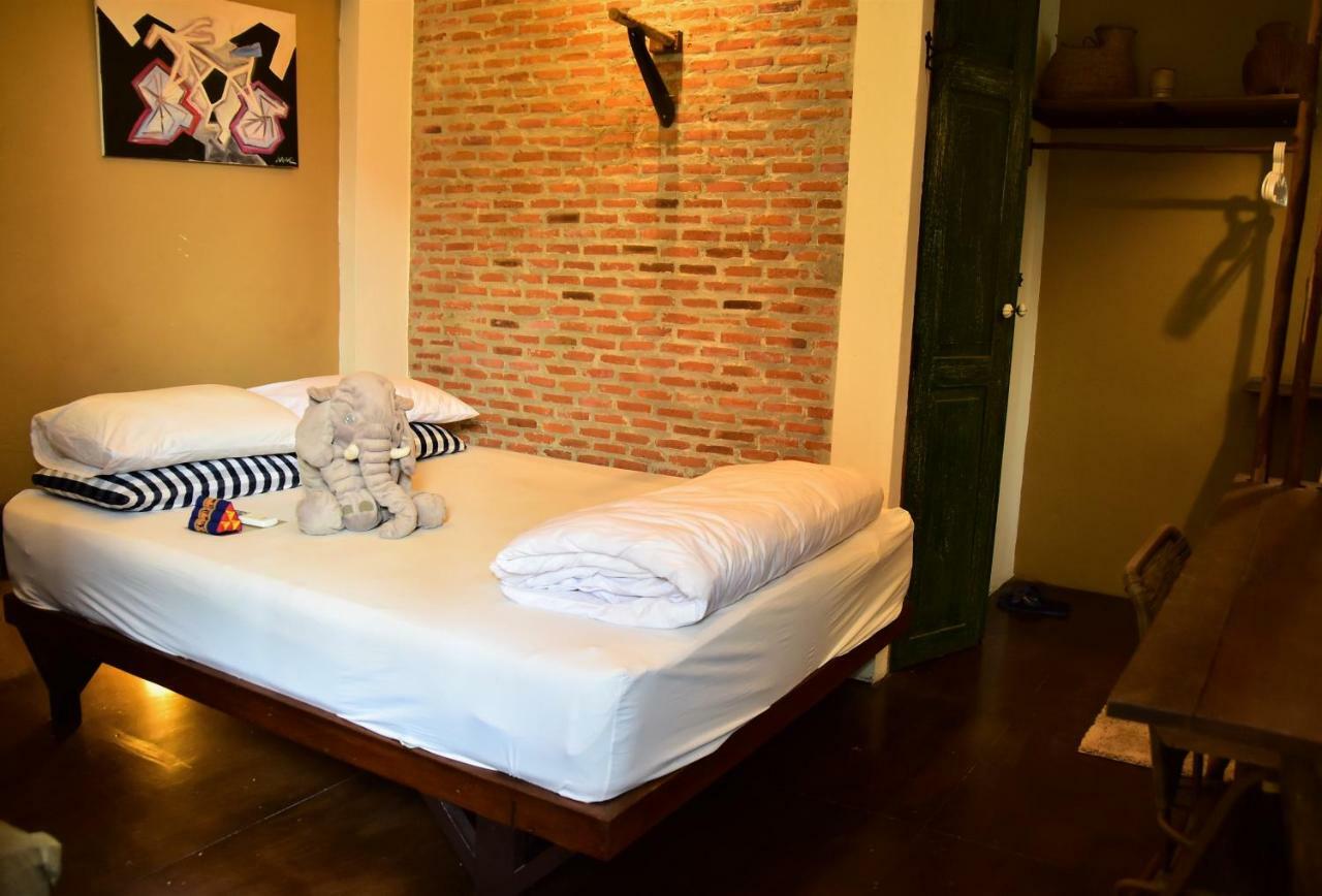 Baan Rare Guesthouse Udon Thani Zewnętrze zdjęcie