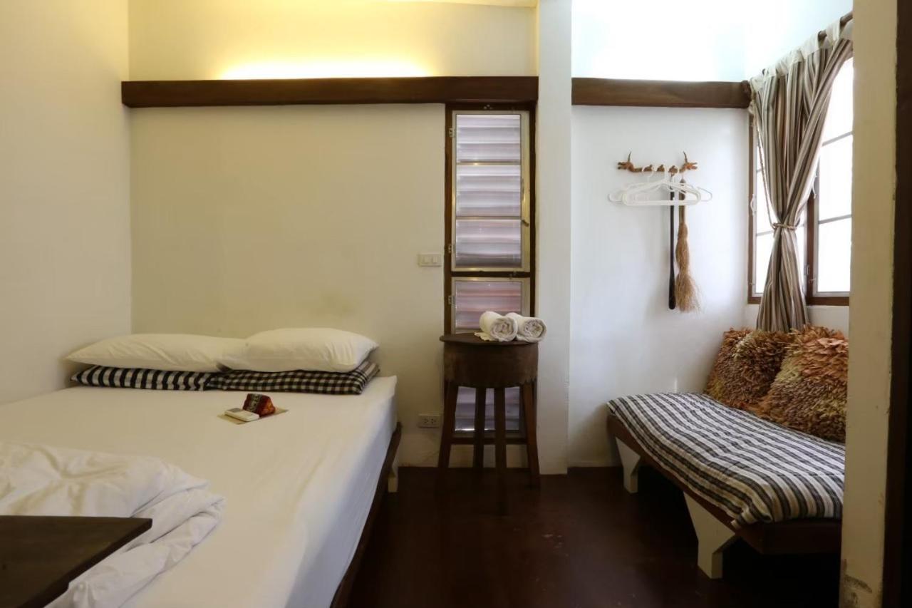 Baan Rare Guesthouse Udon Thani Zewnętrze zdjęcie